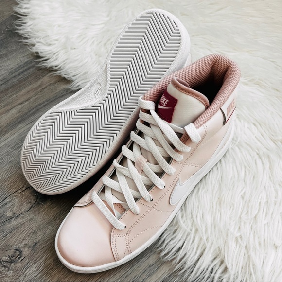 NWT Nike Court Royale 2 Mid Women’s Shoes - Picture 3 of 8